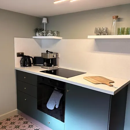 펜션 Little House 해러게이트